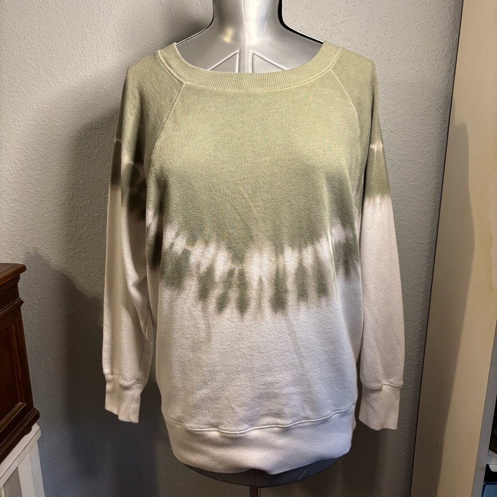 SO Green and White Crew Neck Sweater Tie-Dye Design M